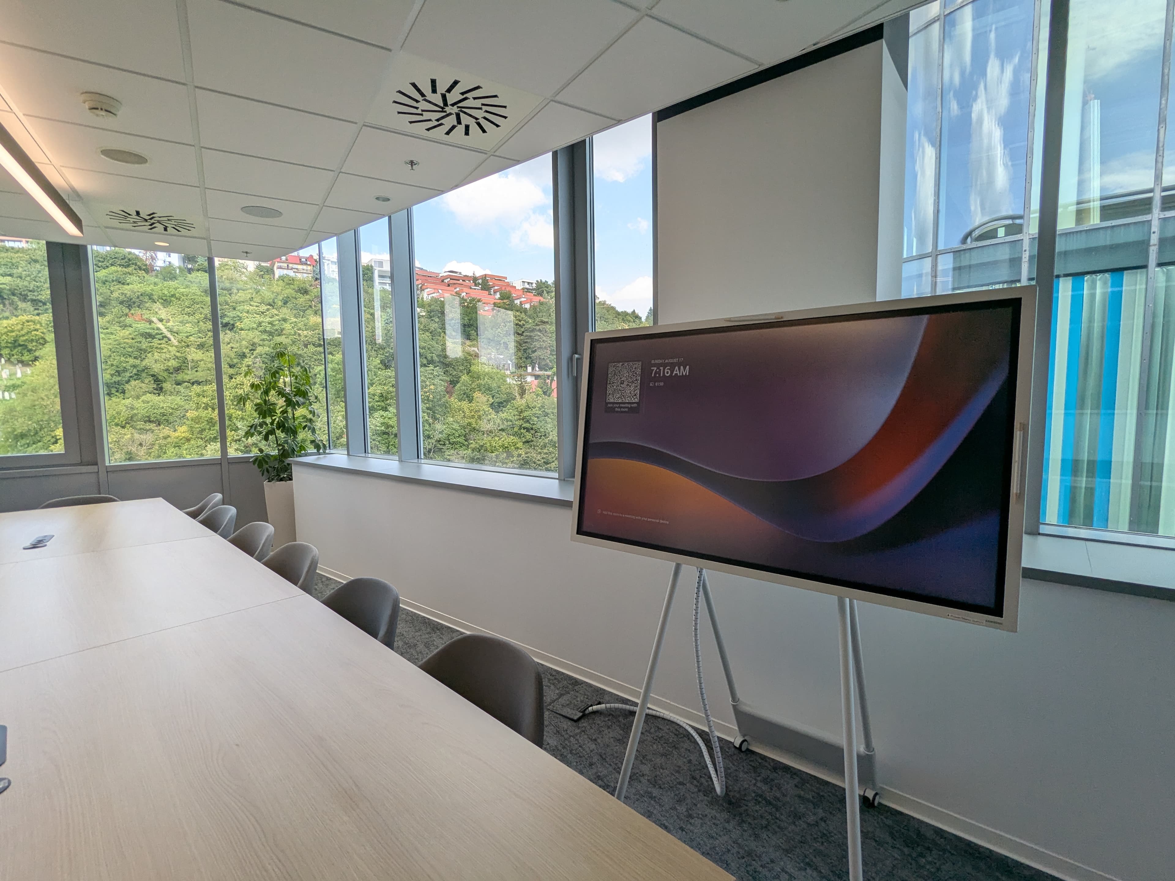 KPMG Bratislava interaktívny displej